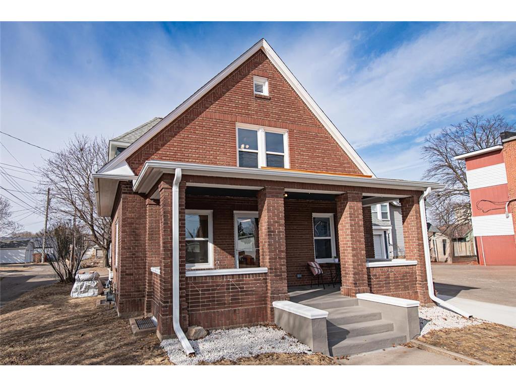 313 Laird Street Winona MN 55987 6657629 image1