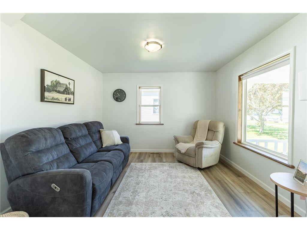 313 Minnesota Avenue E Sebeka MN 56477 7110570 image10