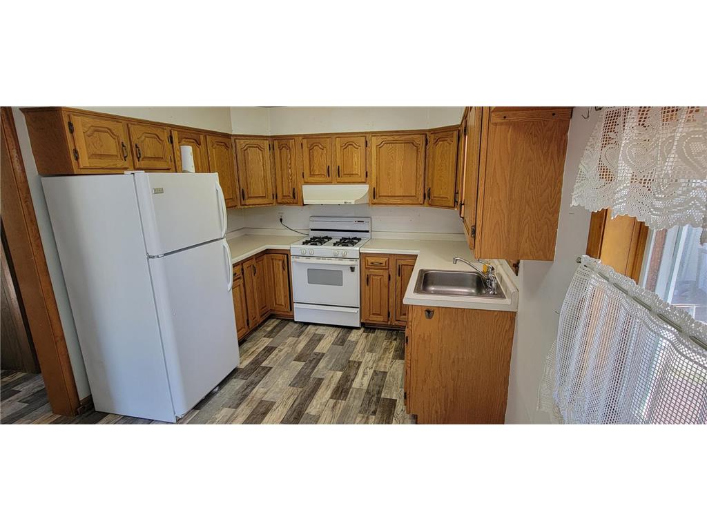 313 N Hudson Avenue Spring Valley MN 55975 6785985 image5