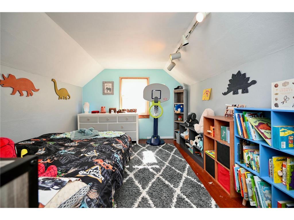 313 S Washington Street Houston MN 55943 6801960 image25