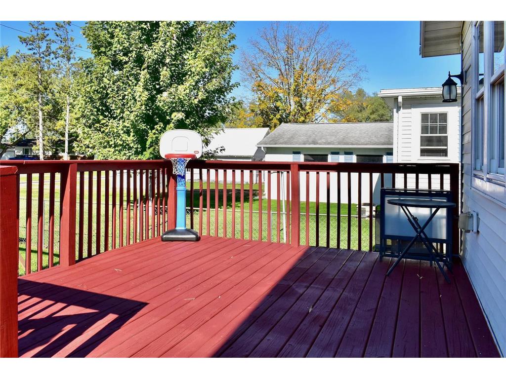 313 S Washington Street Houston MN 55943 6801960 image30