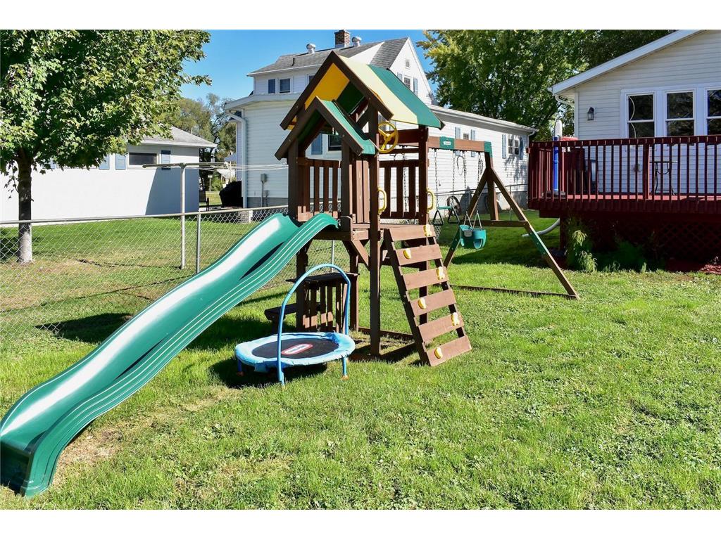 313 S Washington Street Houston MN 55943 6801960 image32