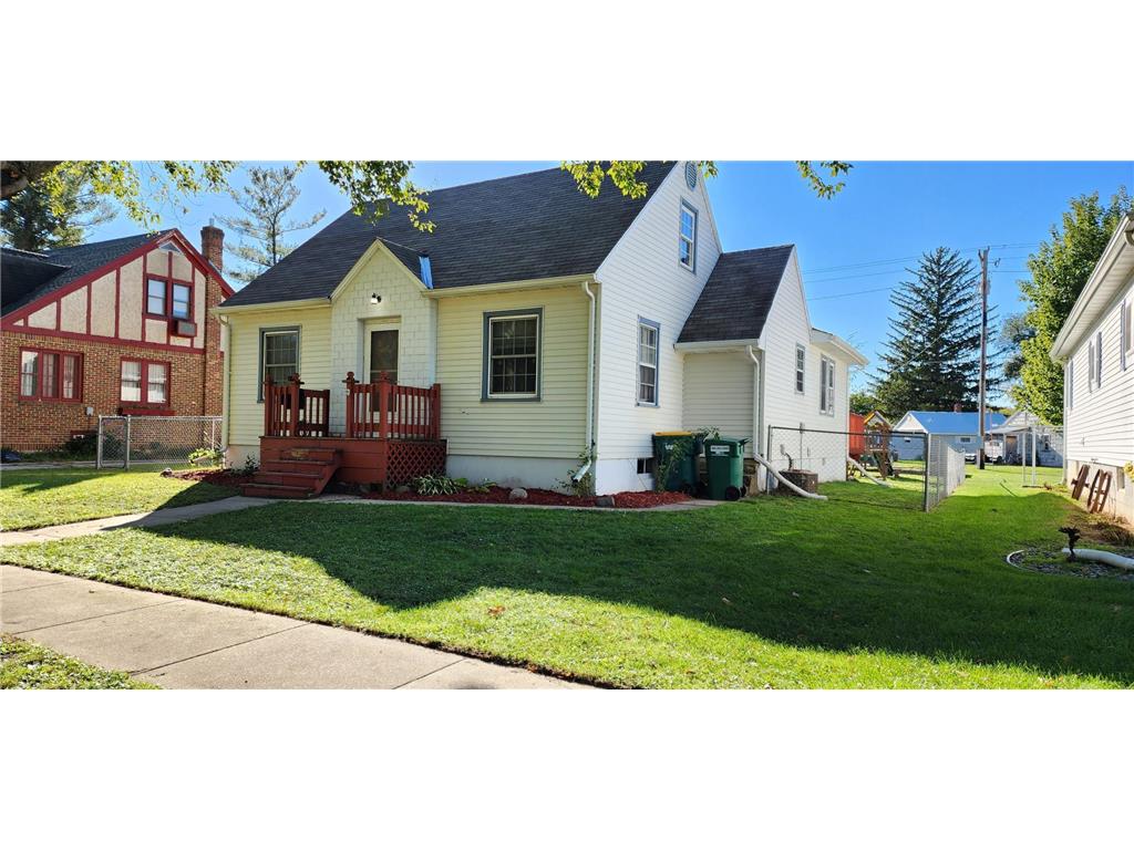 313 S Washington Street Houston MN 55943 6801960 image35