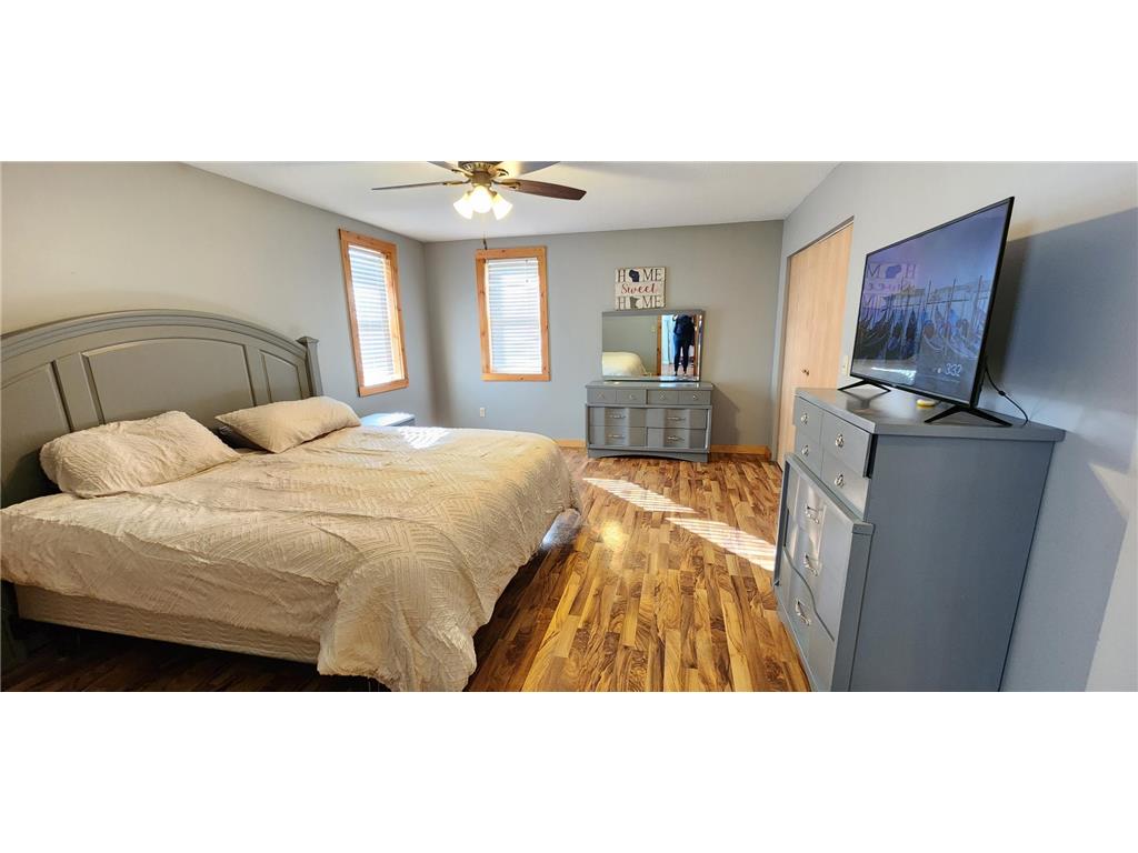 313 S Washington Street Houston MN 55943 6801960 image5