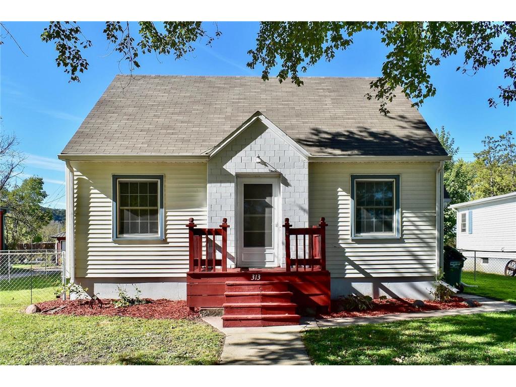 313 S Washington Street Houston MN 55943 6801960 image8