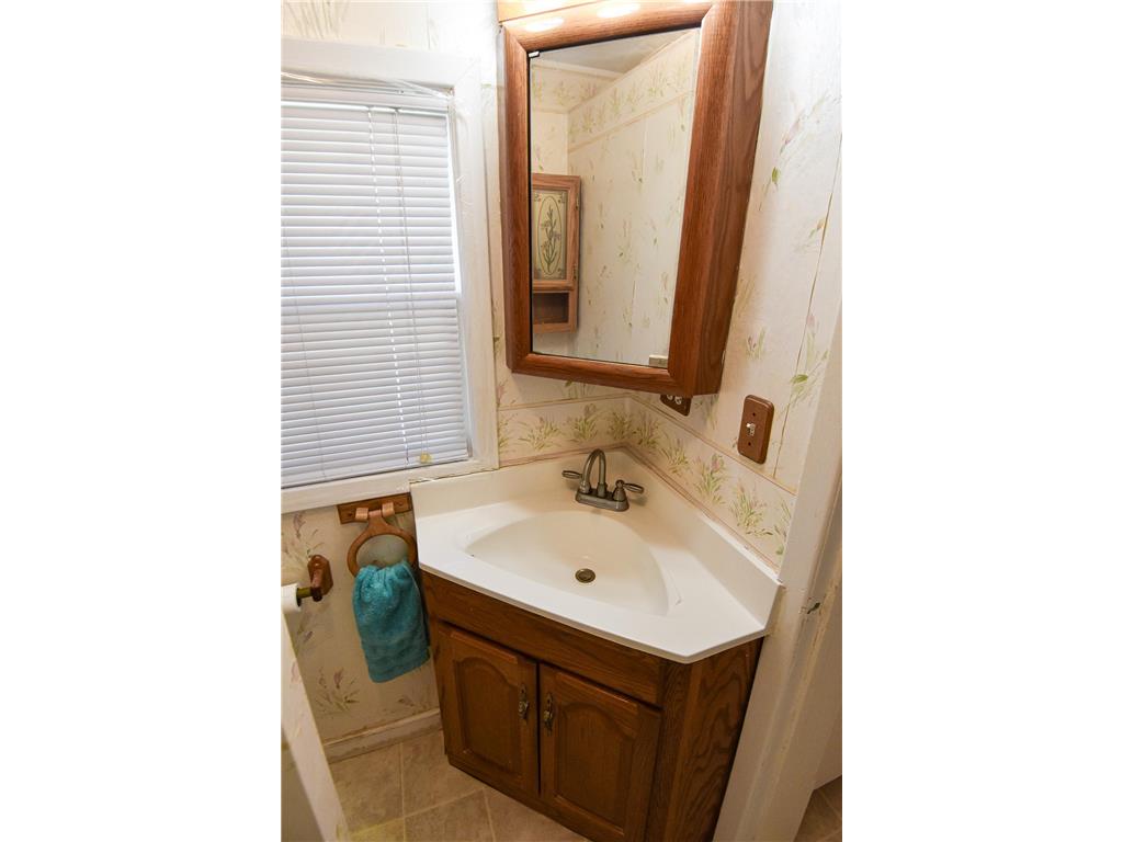 313 State Avenue N Thief River Falls MN 56701 7108641 image18