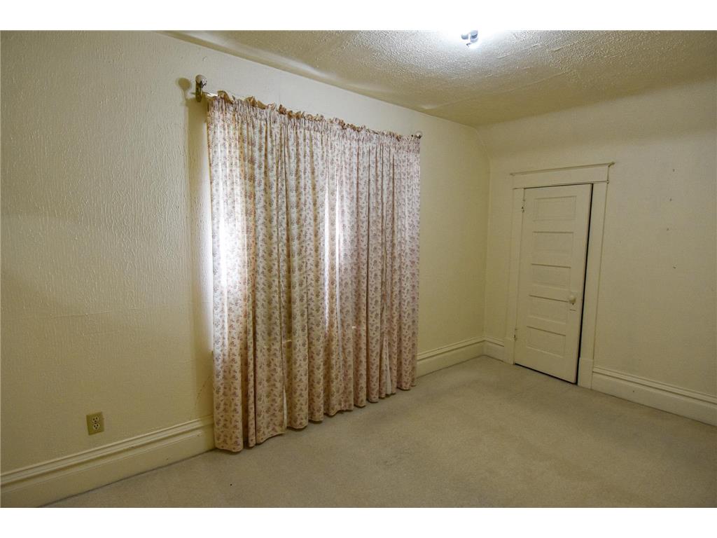 313 State Avenue N Thief River Falls MN 56701 7108641 image21