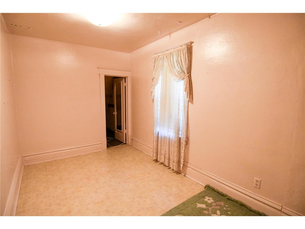 313 State Avenue N Thief River Falls MN 56701 7108641 image25