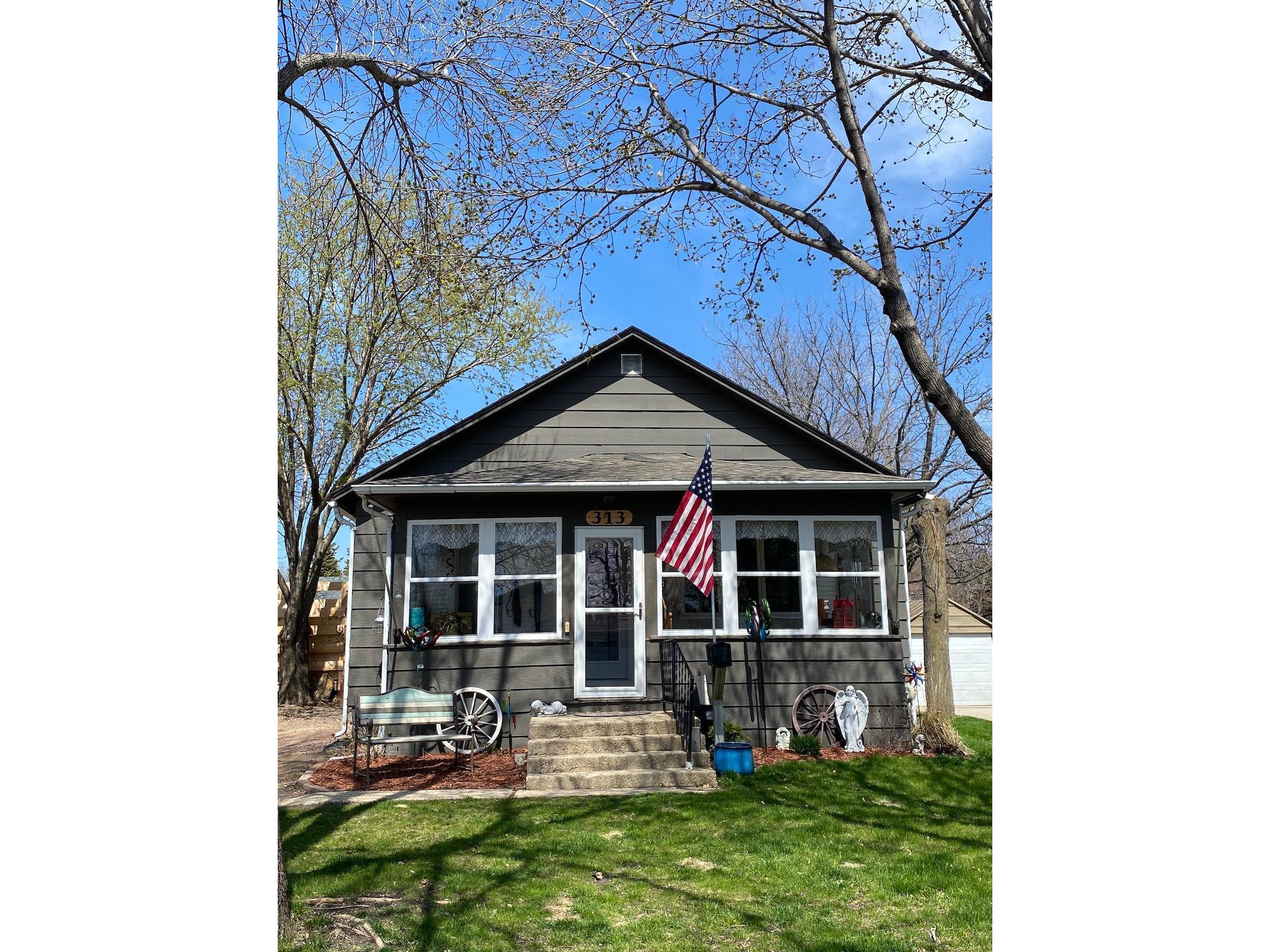 313 Stephens Avenue, Ortonville, MN 56278 MLS 5747824 Edina Realty