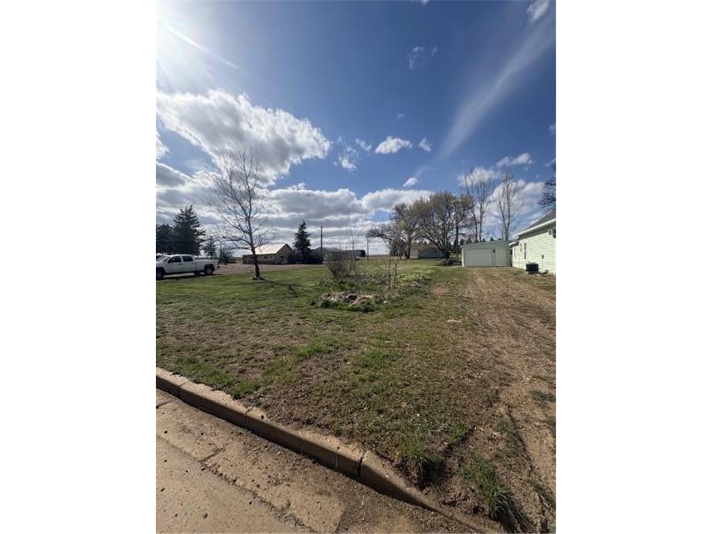 313 W 2nd Avenue Regent ND 58650 7079322 image2