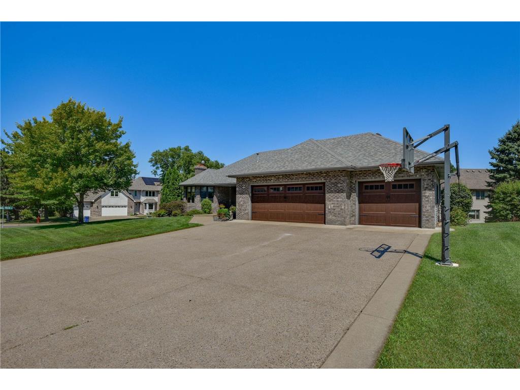 313 Wyndham Circle W New Brighton MN 55112 7109308 image3