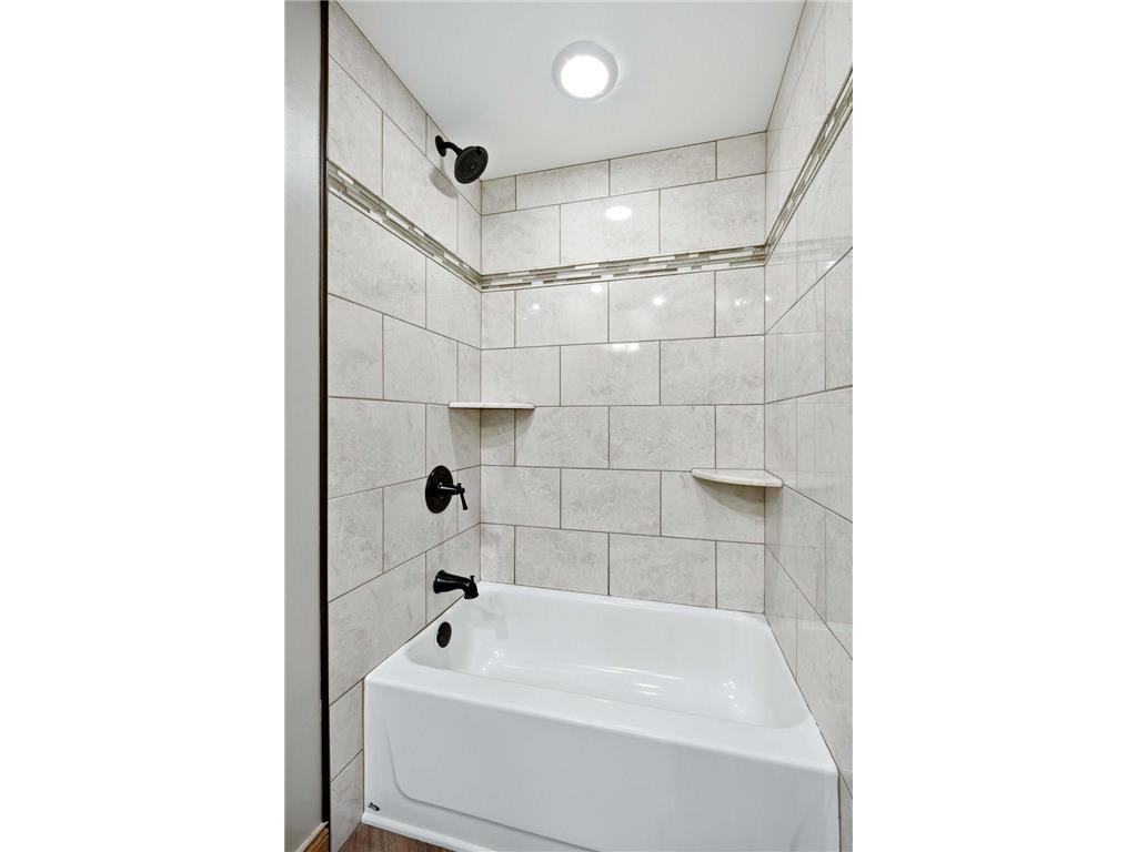 313 Wyndham Circle W New Brighton MN 55112 7109308 image33