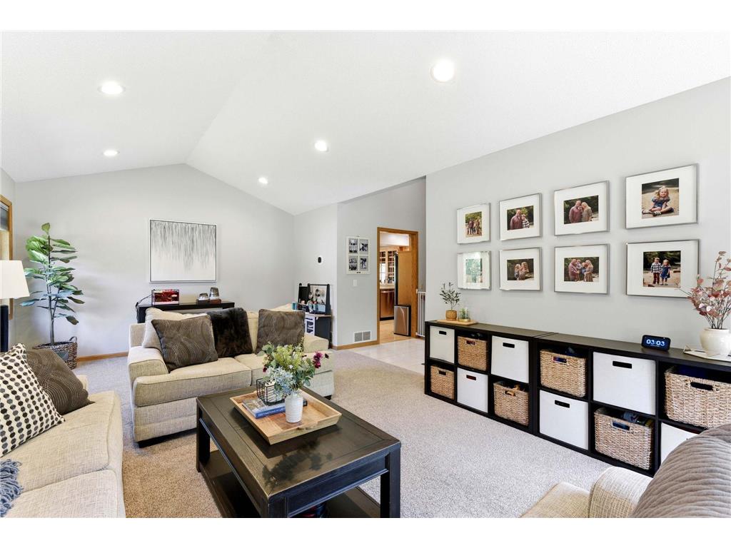 313 Wyndham Circle W New Brighton MN 55112 7109308 image8