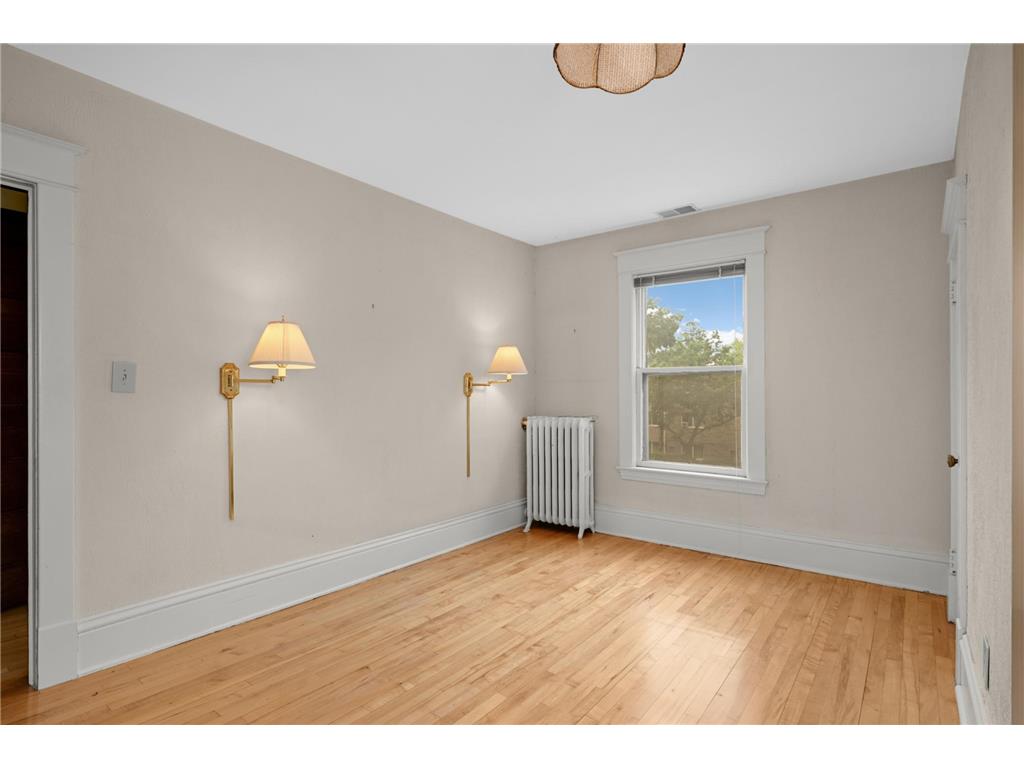 3130 Cedar Avenue S Minneapolis MN 55407 7090592 image25