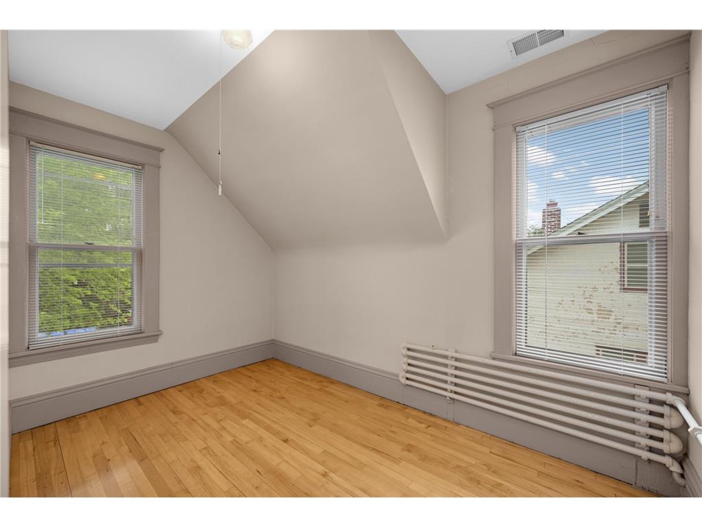 3130 Cedar Avenue S Minneapolis MN 55407 7090592 image28