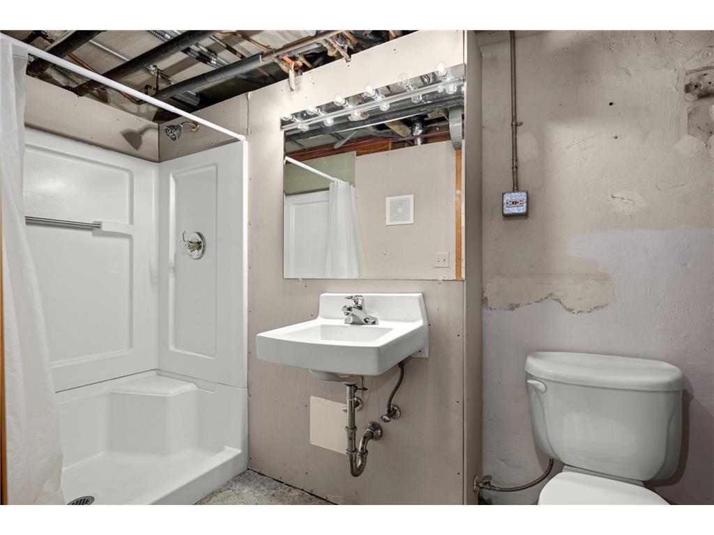 3130 Cedar Avenue S Minneapolis MN 55407 7090592 image38
