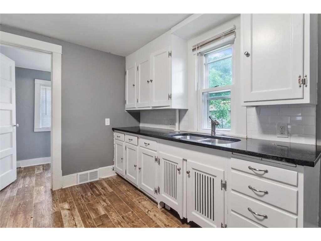 3130 E 52nd Street Minneapolis MN 55417 7095164 image1