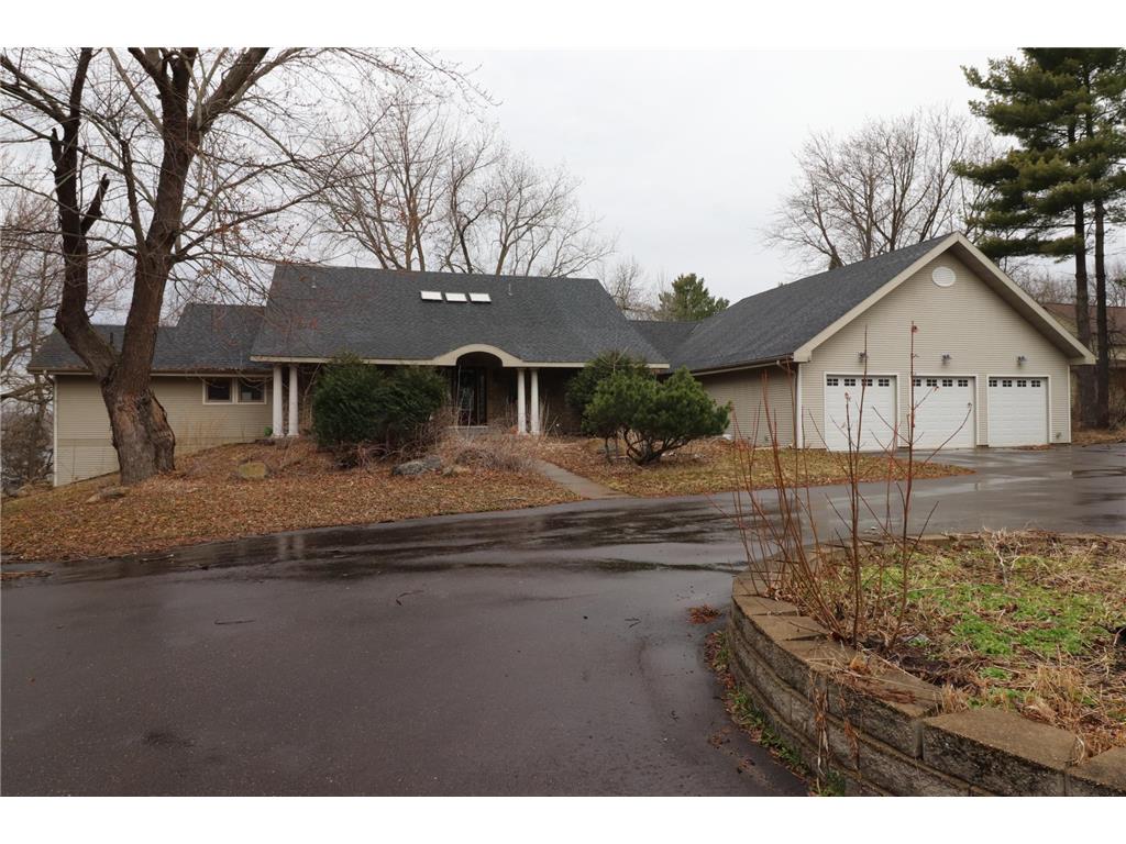 31300 Oasis Road Center City MN 55012 - Pioneer Lake 7053375 image1