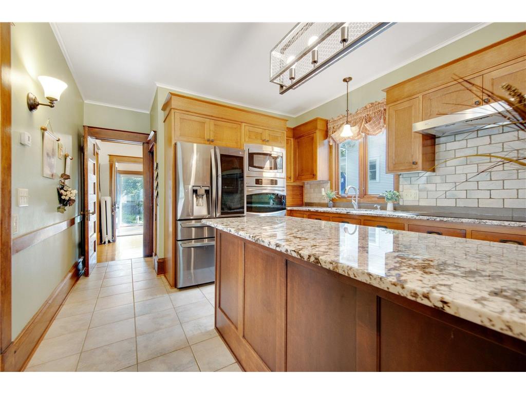 3131 4th Street SE Minneapolis MN 55414 6584628 image1