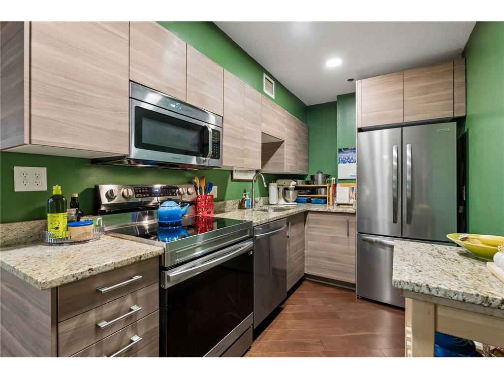 3131 Excelsior Boulevard #113 Minneapolis MN 55416 7076583 image15