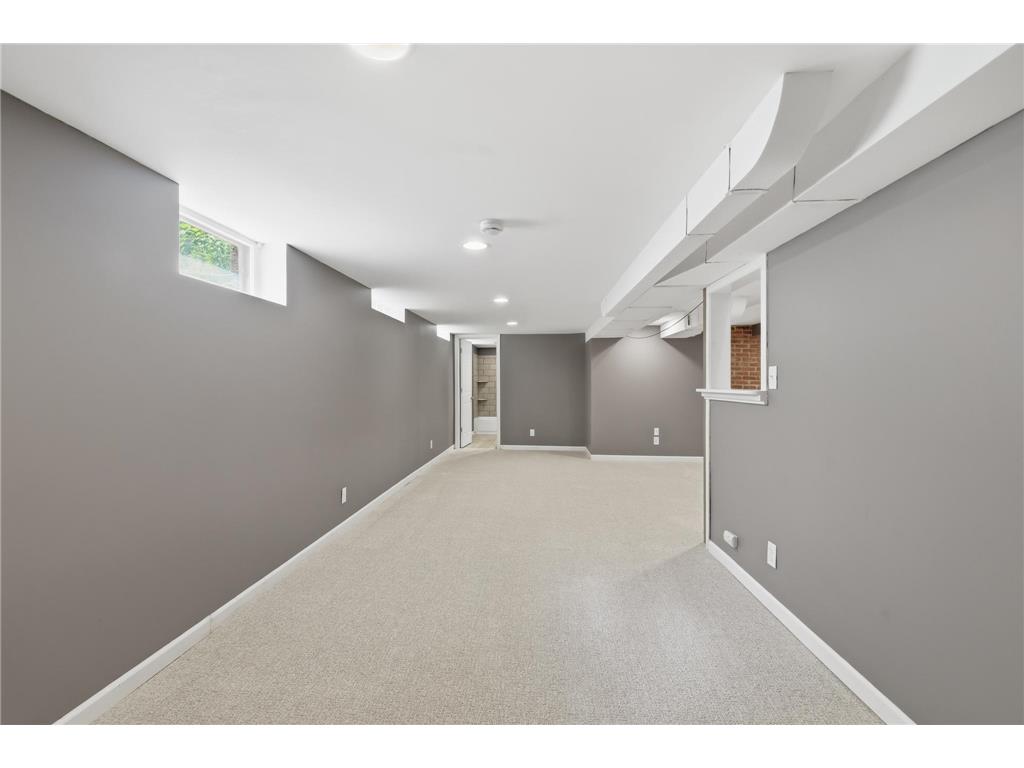 3131 Parkview Boulevard Robbinsdale MN 55422 7105395 image19