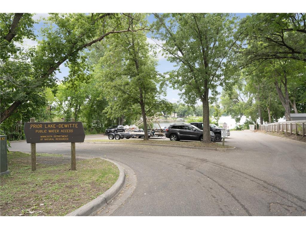 3133 Spring Lake Road SW Prior Lake MN 55372 - Spring 6819746 image56