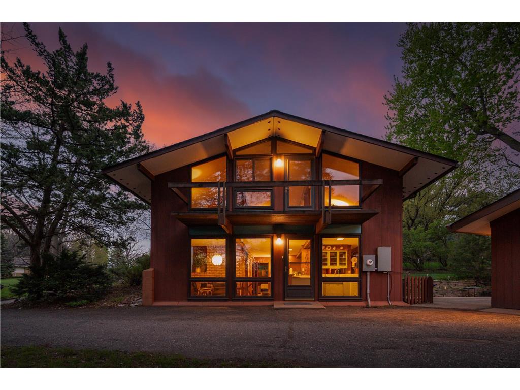 3135 Asbury Street Arden Hills MN 55112 - Johanna 7002383 image1