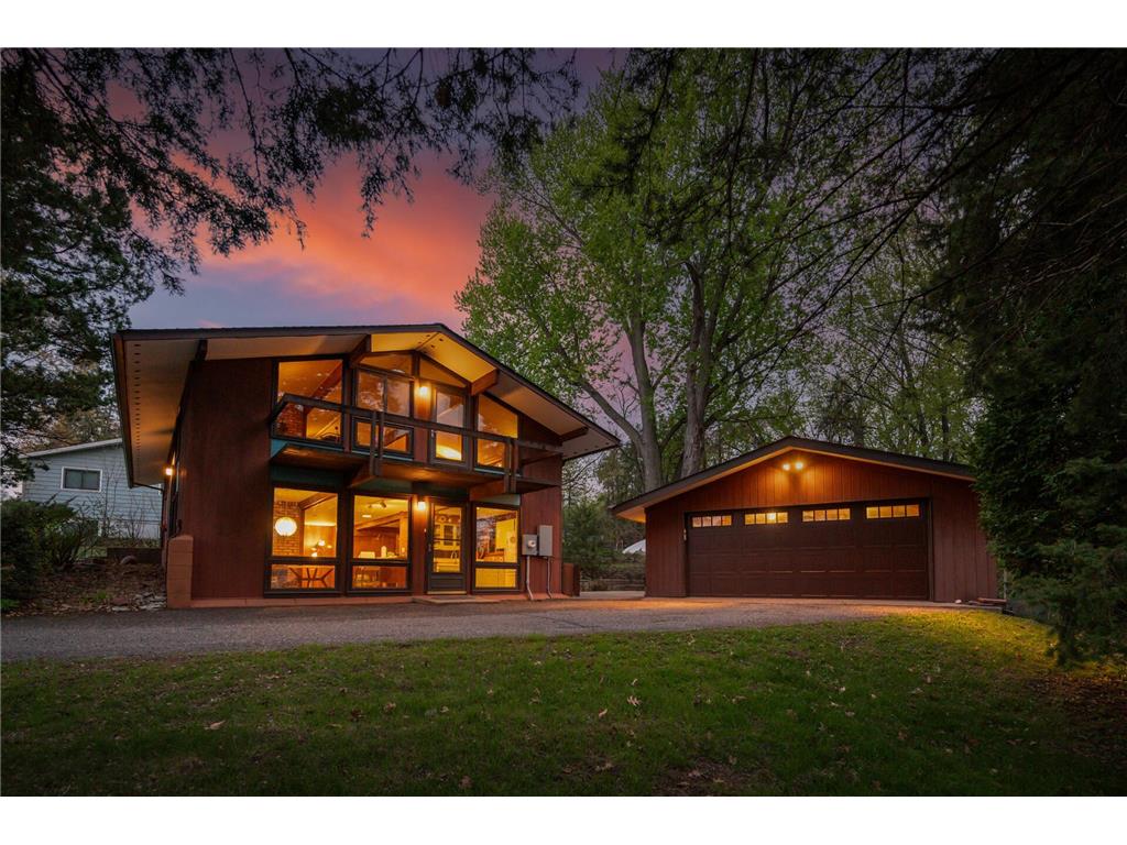 3135 Asbury Street Arden Hills MN 55112 - Johanna 7002383 image2