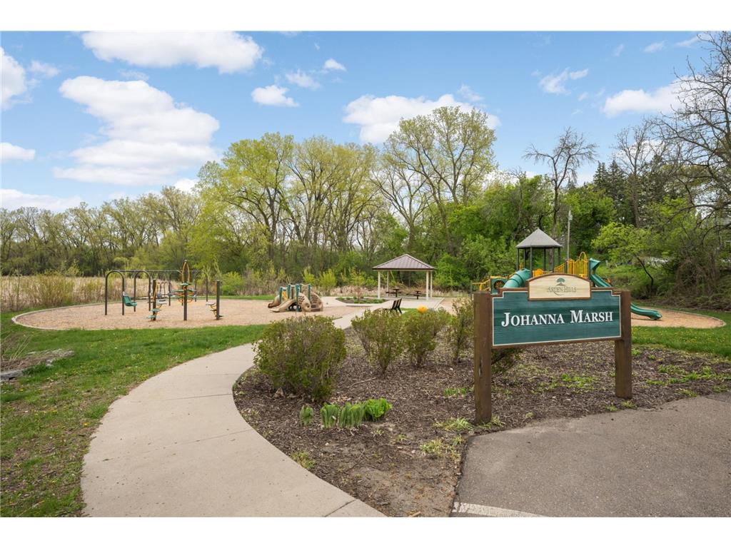 3135 Asbury Street Arden Hills MN 55112 - Johanna 7002383 image37