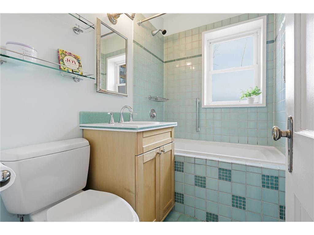 3136 W Bde Maka Ska Boulevard #201 Minneapolis MN 55416 - Bde Maka Ska 6817756 image17