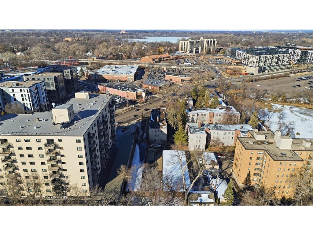 3136 W Bde Maka Ska Boulevard #201 Minneapolis MN 55416 - Bde Maka Ska 6817756 image30