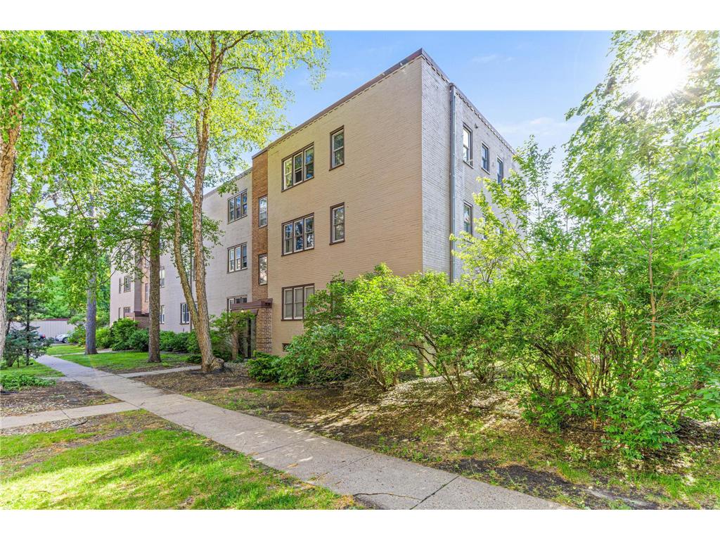 3136 W Bde Maka Ska Boulevard #201 Minneapolis MN 55416 - Bde Maka Ska 6817756 image36