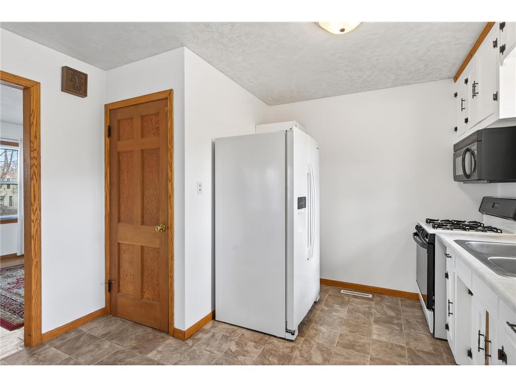 3137 Florida Avenue S Saint Louis Park MN 55426 7049962 image10