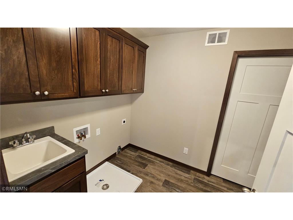 3138 Zuni Way NW Anoka MN 55303 6642861 image11