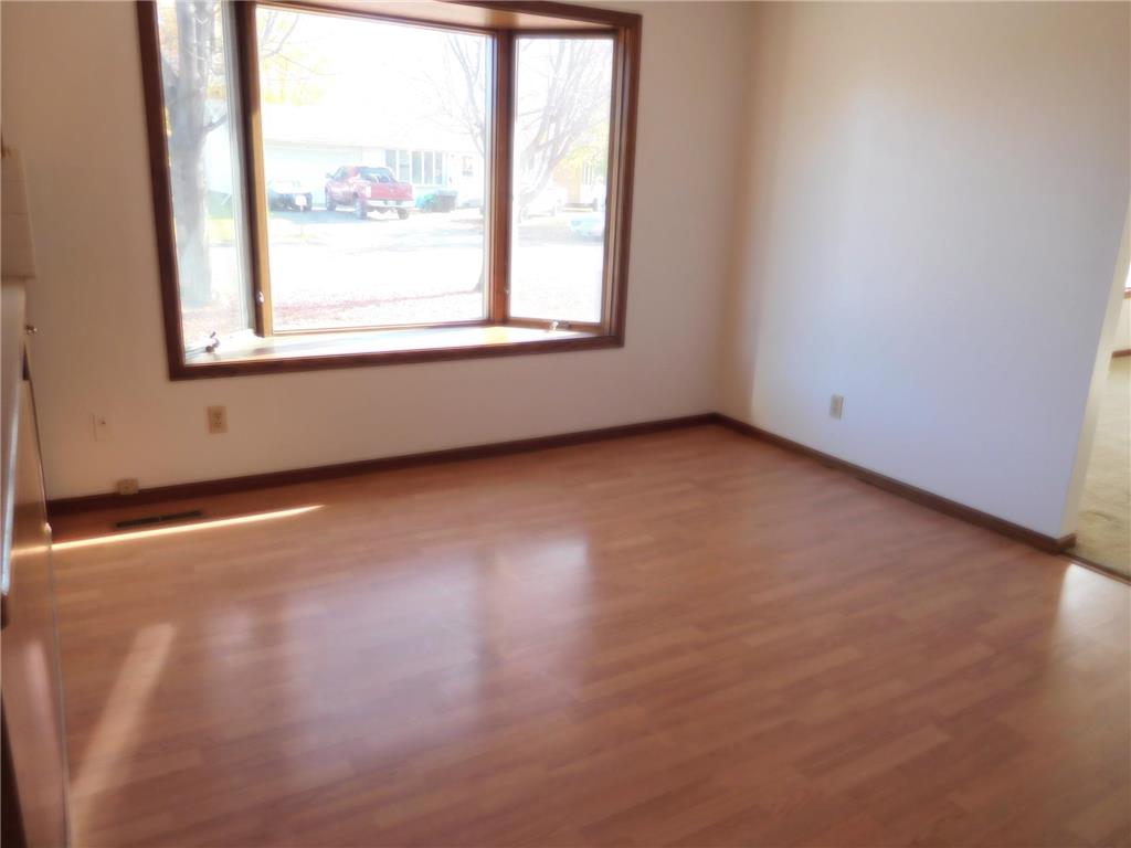 314 10th Ave SE Elbow Lake MN 56531 6817116 image4