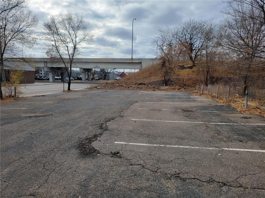 314 10th Avenue N, Minneapolis, MN, 55401 MLS 6306321 Edina Realty