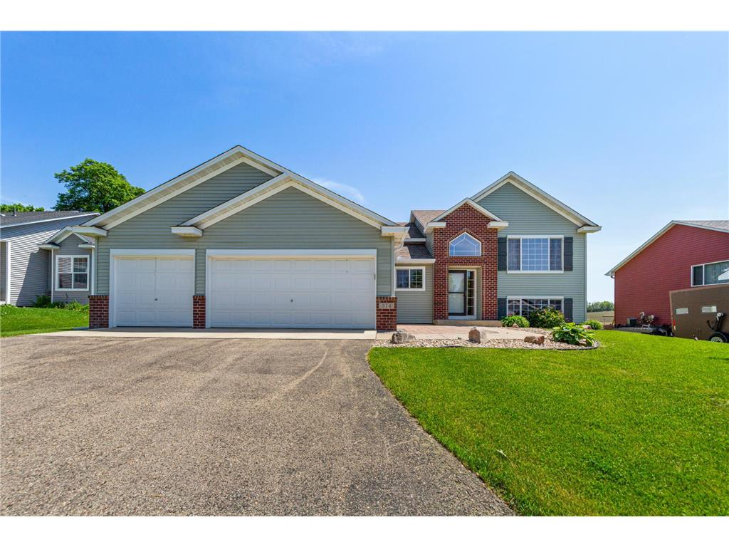 314 12th Avenue NE Lonsdale MN 55046 7046105 image3