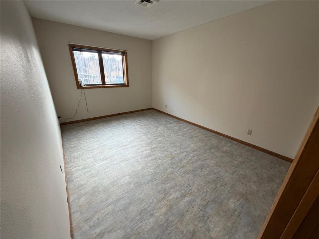 314 5th Street SW #2BD1BTH Willmar MN 56201 7005854 image15