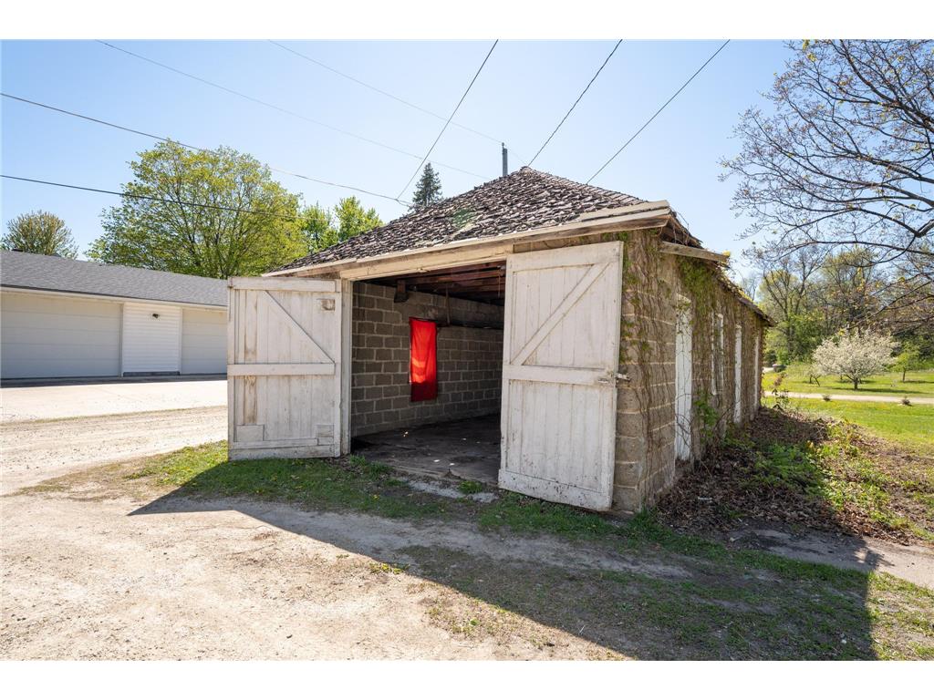 314 6th Street N Cannon Falls MN 55009 7069700 image11
