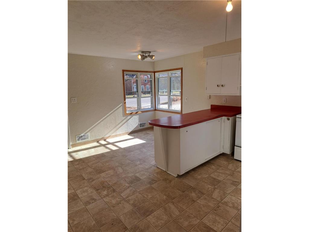 314 6th Street N Cannon Falls MN 55009 7069700 image16