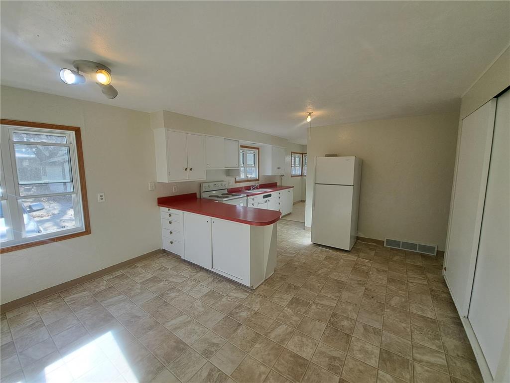 314 6th Street N Cannon Falls MN 55009 7069700 image18