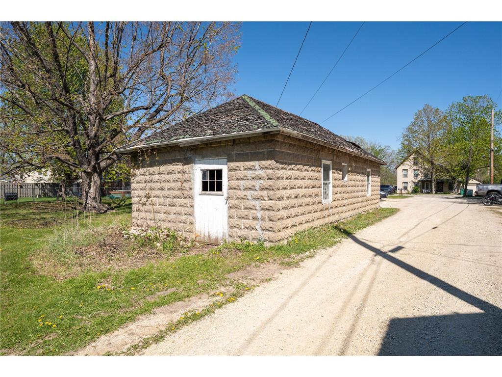 314 6th Street N Cannon Falls MN 55009 7069700 image9