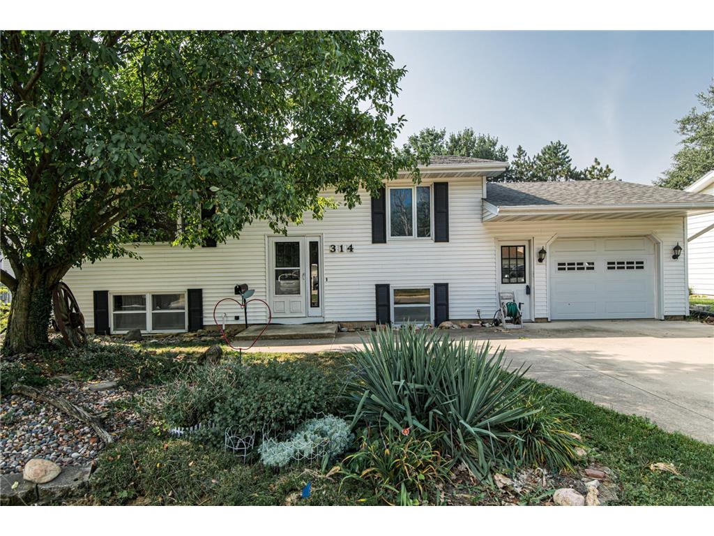 314 7th Street SW Eyota MN 55934 6389569 image1