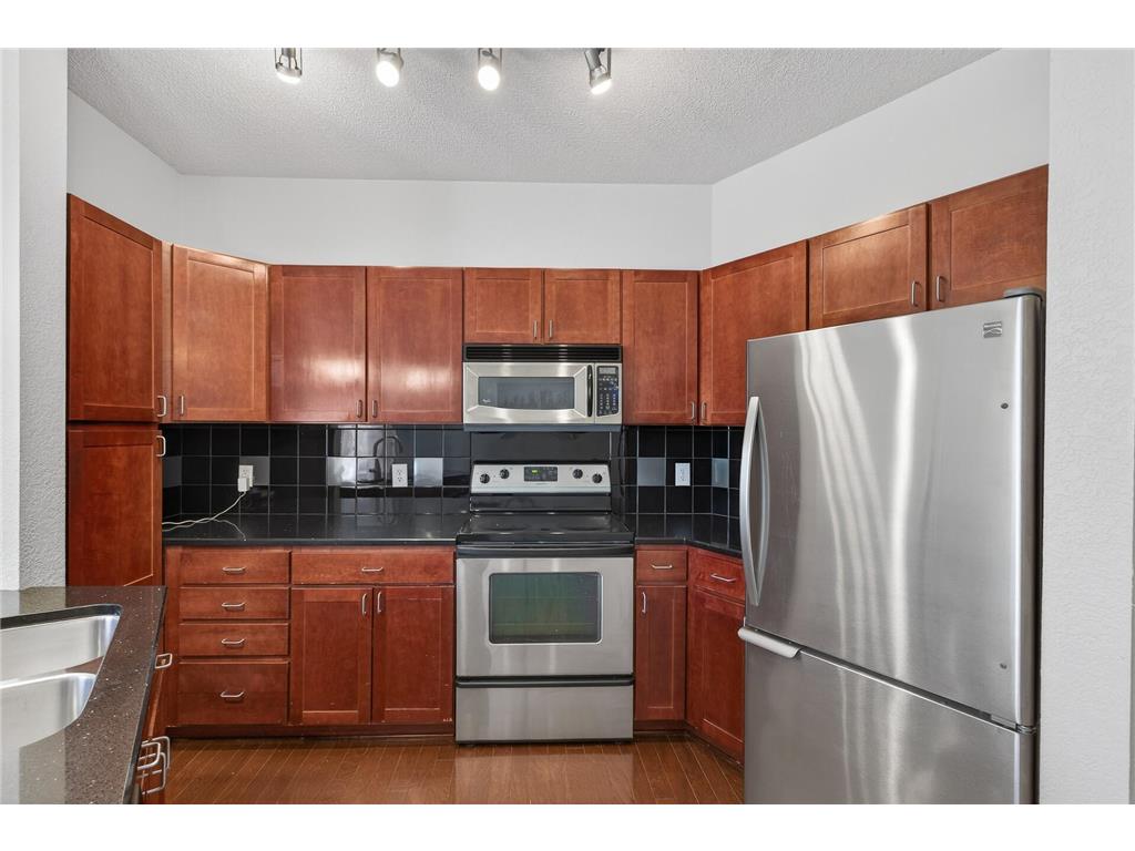 314 E 18th Street Minneapolis MN 55404 7043400 image3