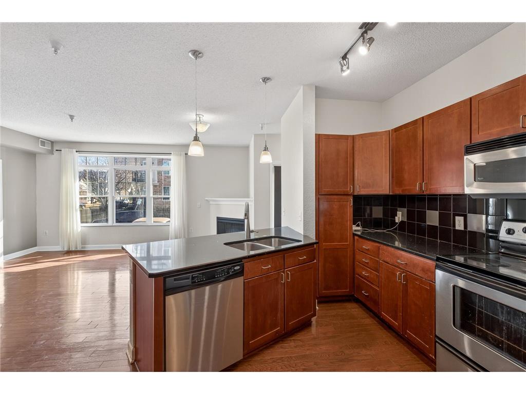 314 E 18th Street Minneapolis MN 55404 7043400 image4