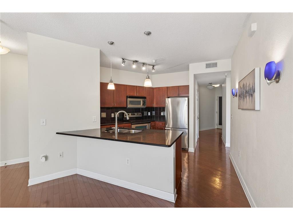 314 E 18th Street Minneapolis MN 55404 7043400 image9