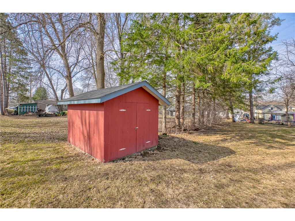 314 E Rosenlund Street Woodville WI 54028 7035999 image15