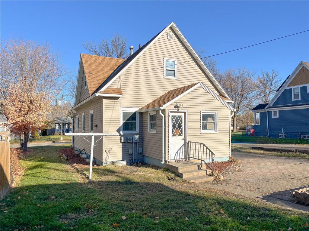 314 E Vernon Avenue Fergus Falls MN 56537 6820943 image1