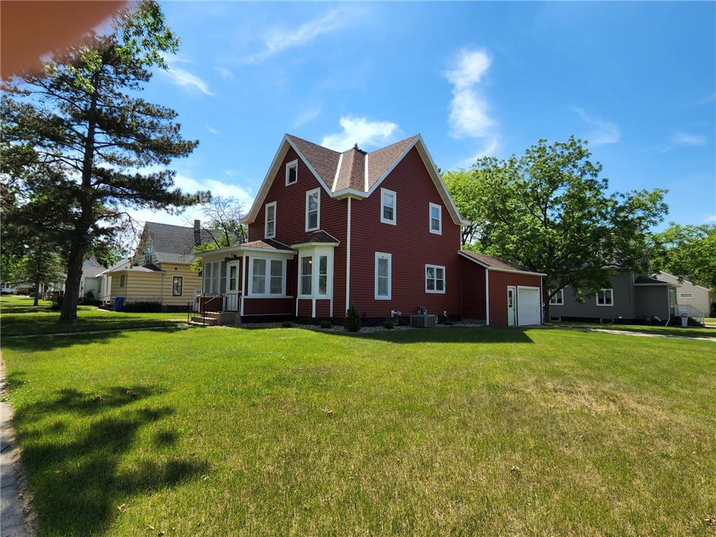 314 Lyon Avenue N, Canby, MN, 56220 MLS 6227654 Edina Realty