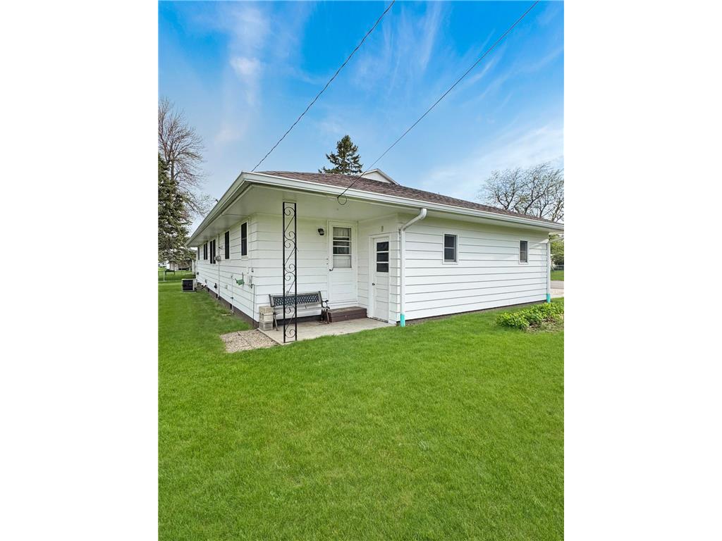 314 N Maple Street Ellsworth MN 56129 7075482 image3